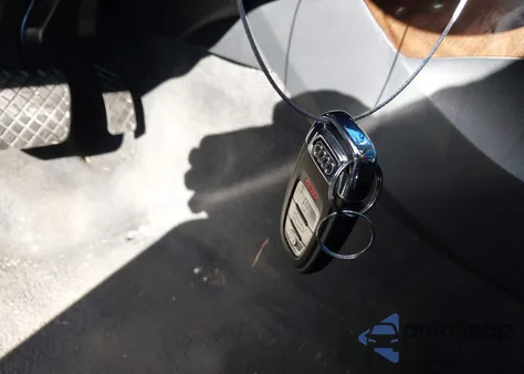 2013 Audi Q5 2.0T Premium z USA, uszkodzony, nr VIN WA1LFAFP6DA014484